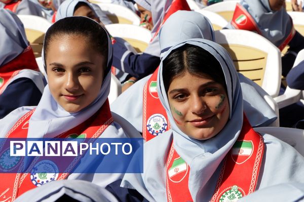 تجلی اقتدار مردم بهارستان در راهپیمایی ۱۳ آبان