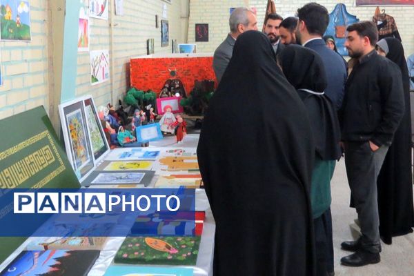 افتتاحیه هفته ماها و جشنواره فرهنگی هنری امید فردا