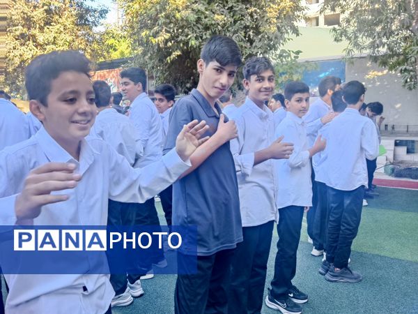 سخنرانی معنوی و مداحی ویژه فاطمیه در مدرسه جاوید