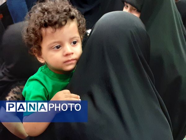 حماسه عشق و وفا در جمع شیر‌خوارگان حسینی