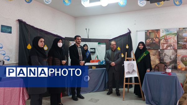 بازدید مسئولان آموزش و پرورش از مدرسه انقلاب دبیرستان فاطمه الزهرا آشخانه