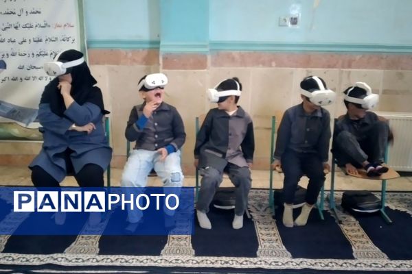 سفر علمی به آسمان در مدرسه صاحب‌الزمان رباط‌کریم