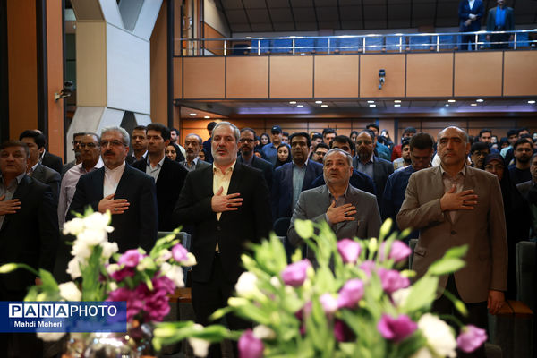 آیین استقبال از نو دانشجو معلمان دانشگاه تربیت دبیر شهید رجایی