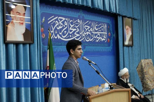 دیدار تشکل‌های دانش‌آموزی یزد با نماینده ولی‌فقیه در یزد