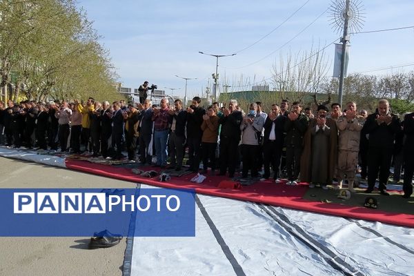 اقامه نماز عید فطر در شهرستان بجنورد 
