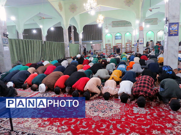 اعتکاف دانش‌آموزان مسجد انقلاب شهرستان بجنورد 