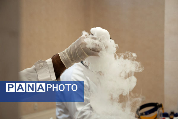 کارگاه استانی<طراحی آزمایش‌های جذاب و کاربردی>ویژه دبیران شیمی 