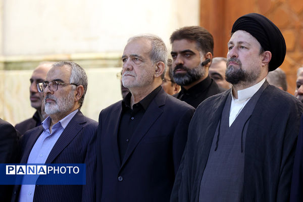 تجدید میثاق اعضای هیات دولت با آرمان‌های امام راحل (ره)