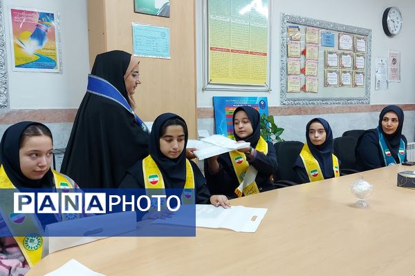 هفته کتاب همراه با پیشتازان کهریزک 