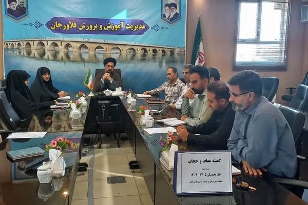 مدارس باید به عنوان سنگر اصلی ترویج ارزش‌های اسلامی و ایرانی عمل کنند