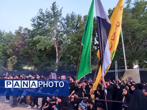 روضه مصور روز عاشورا همراه با مراسم خیمه‌سوزان در مشهد 