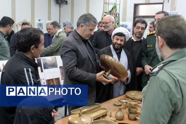 نمایشگاه صنایع دستی ملکان فرصتی برای دیدن و خرید آثار بومی