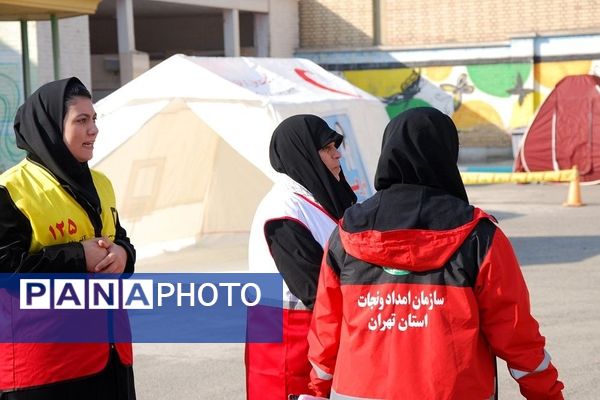 برگزاری کلاس آموزشی «طرح دادرس» در هنرستان کوثر ناحیه یک شهرری