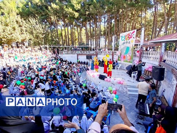 جشن روز کودک در پارک بانوان شهرستان کاشمر 