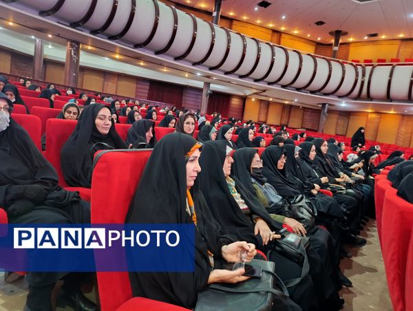 جشن بزرگ روز مادر در سالن همایش صداوسیمای خراسان رضوی 