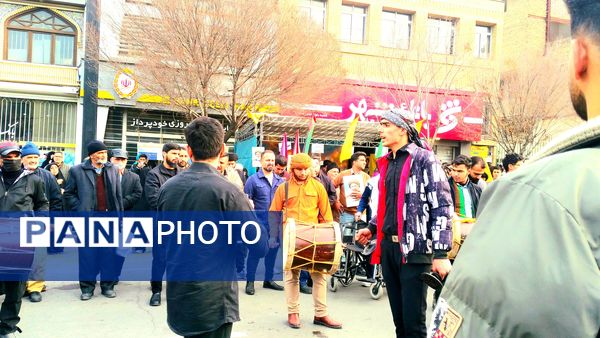 مراسم تشییع نمادین پیکر شهدای مقاومت در مشهد