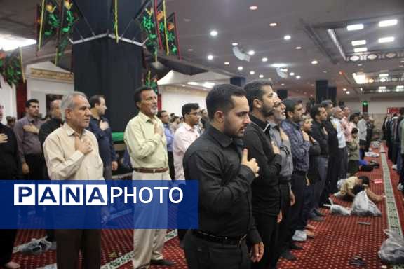 حضور پرشور مردم بندرعباس در نماز جمعه به امامت حجت‌الاسلام والمسلمین محمدعبادی‌زاده