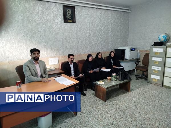 بازدید معاون آموزشی و کارشناس آموزش متوسطه اداره آموزش و پرورش خاتم 