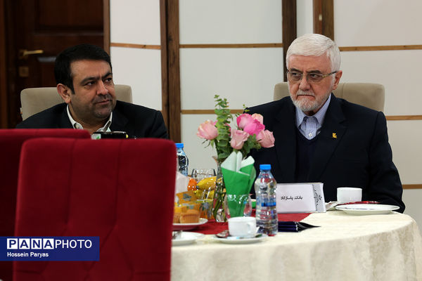 همایش مدیران بنگاه‌های اقتصادی در راستای حمایت از نهضت توسعه عدالت در فضاهای آموزشی و پرورشی مدرسه‌سازی