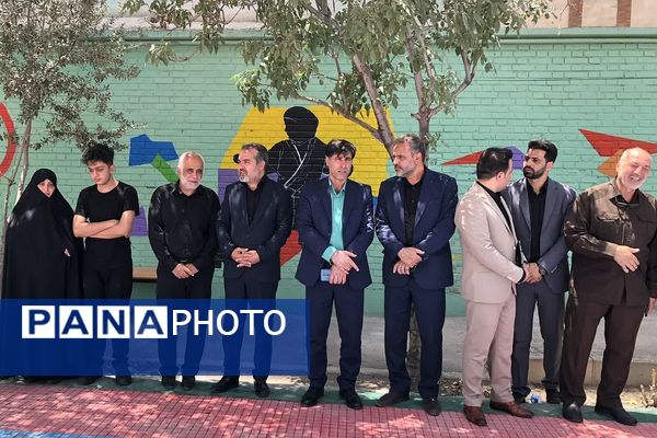 آیین افتتاحیه «طرح شهید سلیمانی» در دبیرستان عرفان ناحیه دو شهرری 