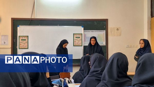 اجرای طرح «قاضی مدرسه» در دبیرستان دخترانه فاطمیه ناحیه یک کرج