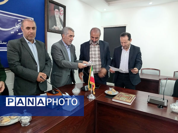 تجلیل از دختران برگزیده رشته‌های علمی ورزشی شهرستان جعفرآباد