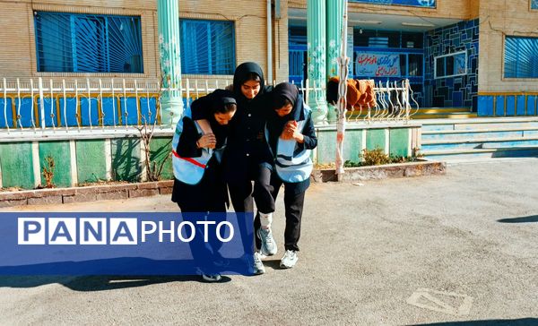 هنرستان جنت فارسان میزبان مانور زلزله