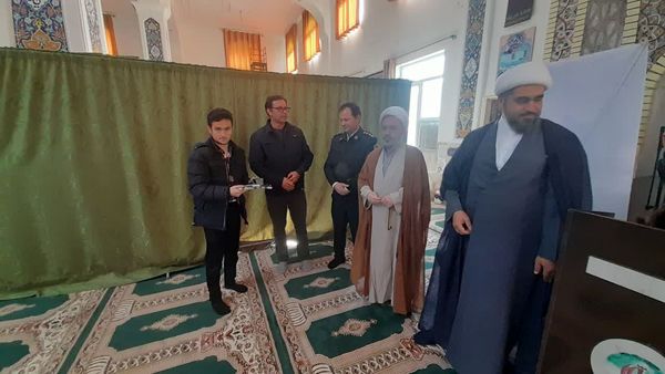 برگزاری آئین عبادی،سیاسی نماز جمعه در شهر قاضی 