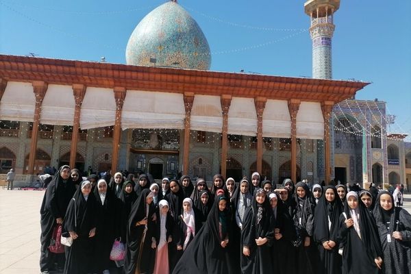 اردوی زیارتی تفریحی دانش‌آموزان معتکف زرقان 