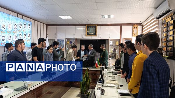 فرماندهان واحدهای حوزه مقاومت بسیج ۷ دانش‌آموزی مشهد مقدس به خط شدند
