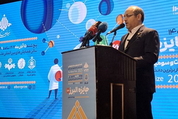 هر دوره‌ اهدای جایزه‌ البرز، تجدید پیمان با آرمان پرورش استعداد ایرانی و پاسداشت مقام علم و انسانیت است