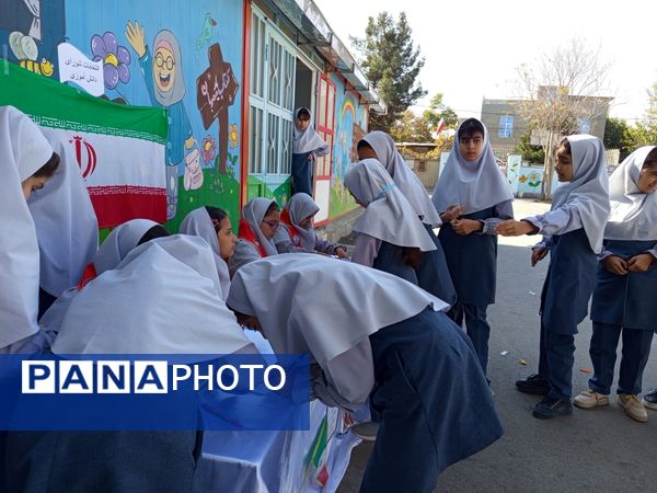 جشن مشارکت دانش‌آموزان؛ برگزاری انتخابات شورای دانش‌آموزی در مدرسه پیامبر اعظم(ص)