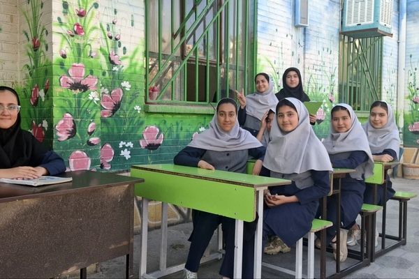جشن روز معلم در دبستان نیایش ۲