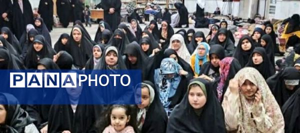حضور پرشور دانش‌آموزان در آیین اعتکاف مسجد خیمه انتظار