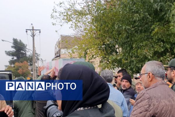 تشییع پیکر پاک و مطهر شهدای گمنام در شیراز 