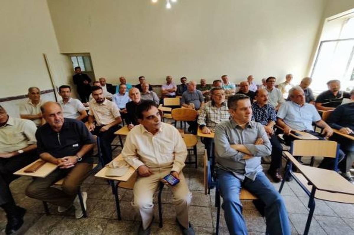 از نیمکتهای مدرسه تا سنگرهای جبهه؛ یاد یاران همیشه زنده