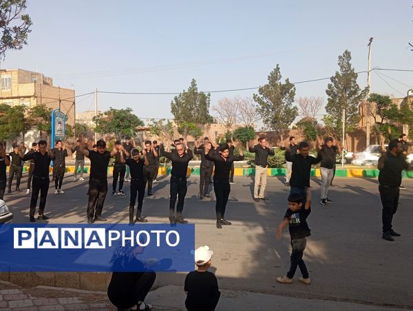 آیین زنجیر زنی در عصر تاسوعا در شهر عشق آباد