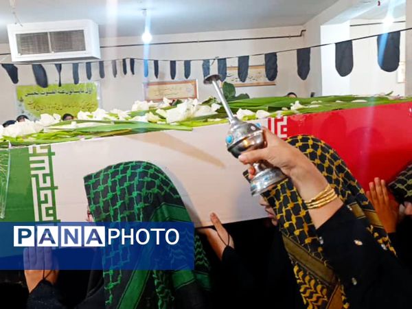 تشییع شهید گمنام در دبیرستان دخترانه شاهد قهرمان ایزدی ناحیه 3 شیراز