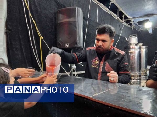 برپایی موکب علمدار به مناسبت دهه اول محرم در خلیل‌آباد 
