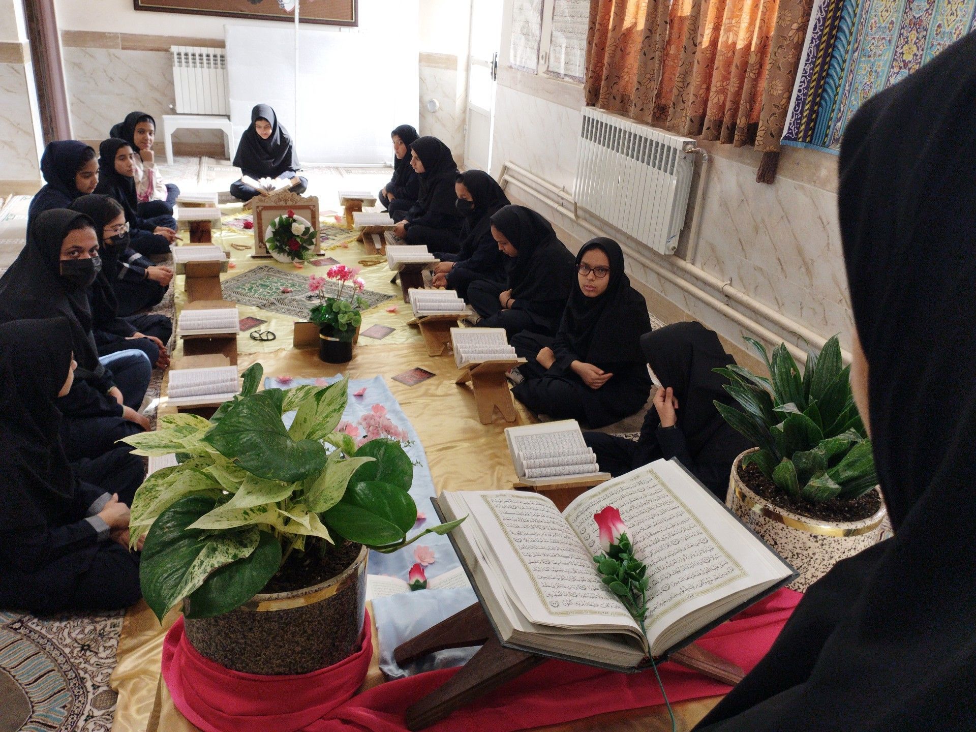 گرامیداشت هفته قرآن ، عترت و نماز در خلیل آباد 