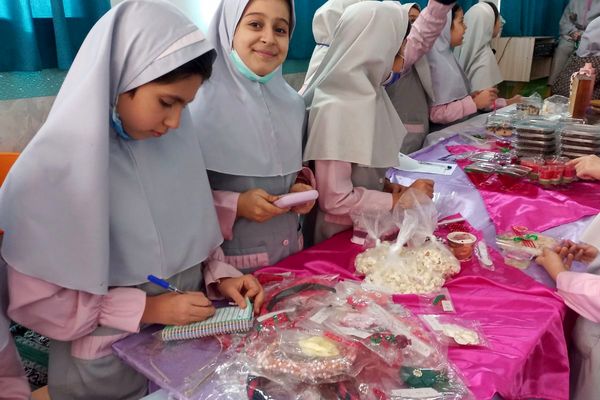 آیین سنتی یلدای ایرانی در مدارس اسلامشهر 