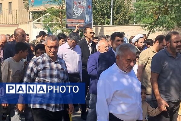 همبستگی مردم ولایتمدار نسیم‌شهر در راهپیمایی علیه رژیم صهیونیستی