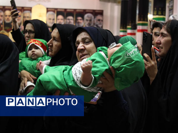 گهواره‌های عاشورایی و لالایی مادران همنوا با کودکان شهید