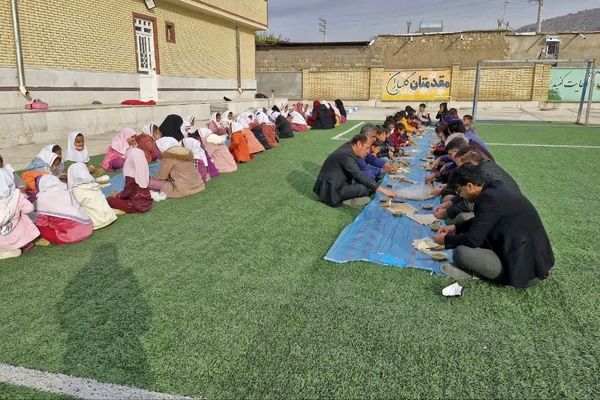 پویش صبحانه سالم در مدارس روستایی شهرستان باشت