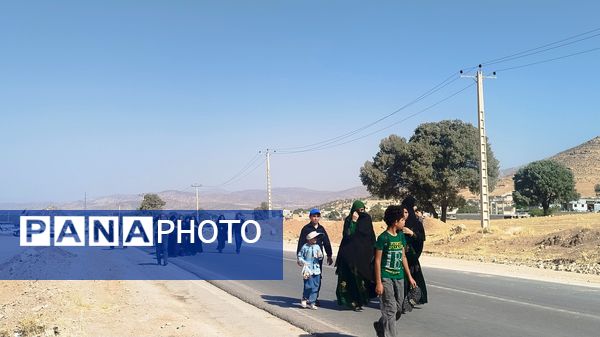 پیاده‌روی جاماندگان اربعین حسینی؛ پیوندی دوباره با عشق حسینی 
