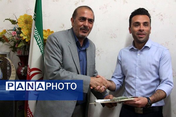 آیین سپاس معلم در بهارستان ۲