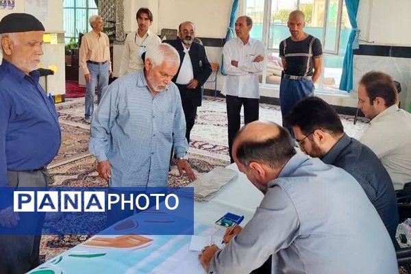 حضور پرشور مردم قوچان در دور دوم انتخابات ریاست‌جمهوری 