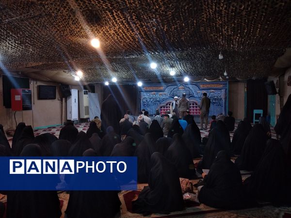 سفری در دل هشت‌ سال دفاع‌ مقدس