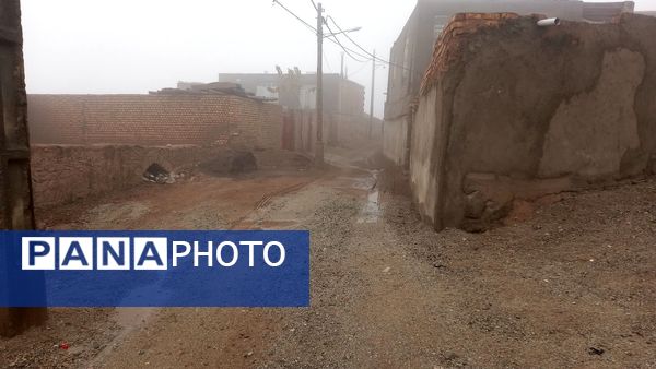 بارش اولین باران پاییزی در روستای بتو