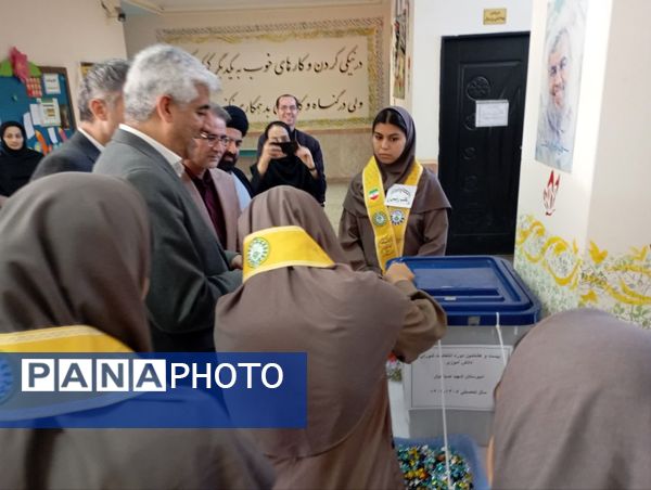 بیست و هشتمین دوره انتخابات شورای دانش‌آموزی در گالیکش